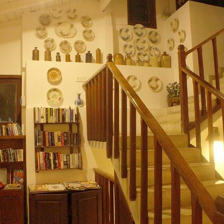 Pedlar 62 Guest House Гале Екстериор снимка