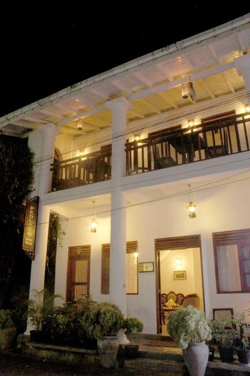 Pedlar 62 Guest House Гале Екстериор снимка