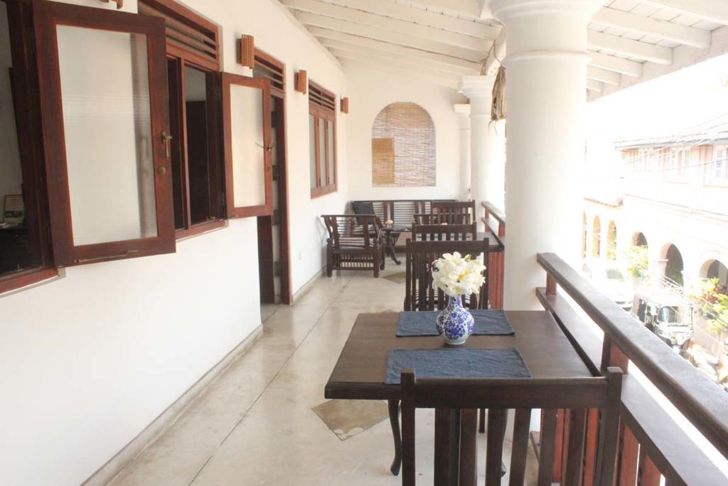 Pedlar 62 Guest House Гале Екстериор снимка