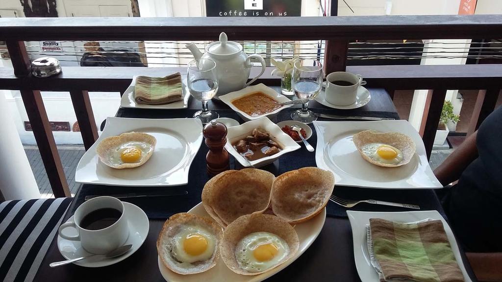 Pedlar 62 Guest House Гале Екстериор снимка